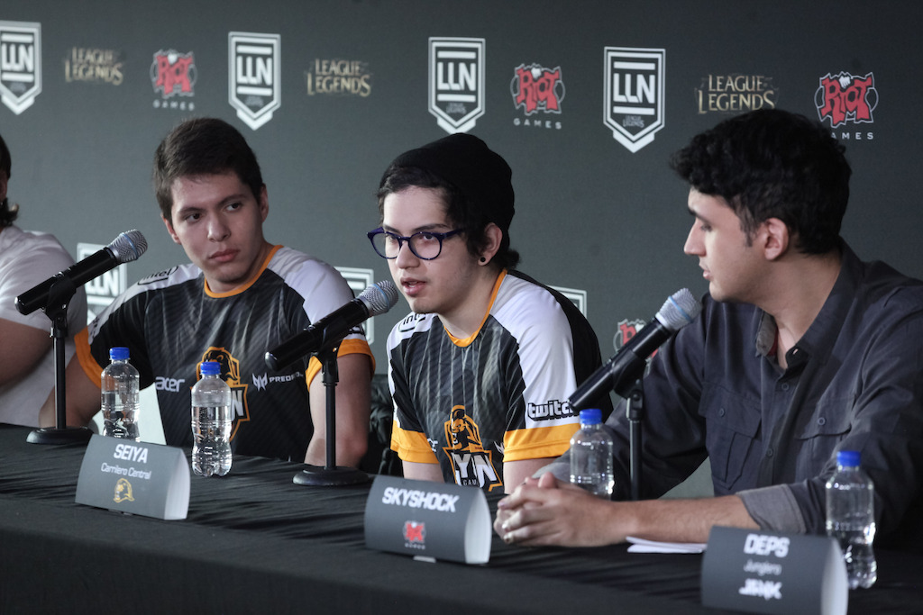 Jirall, Seiya y Skyshock