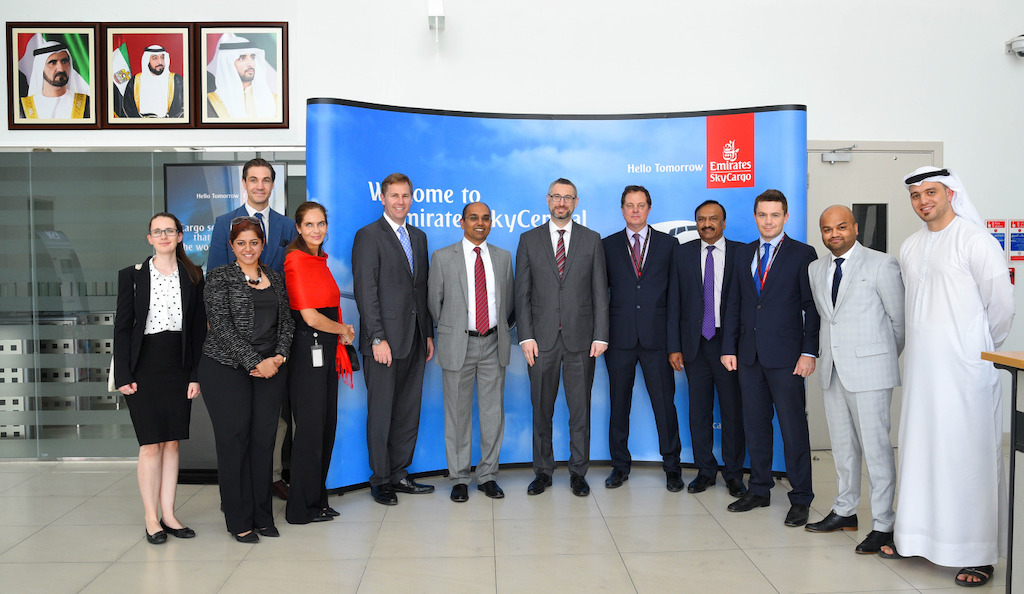 Australian Delegation visits Emirates SkyCargo's Cool Chain Facilities.