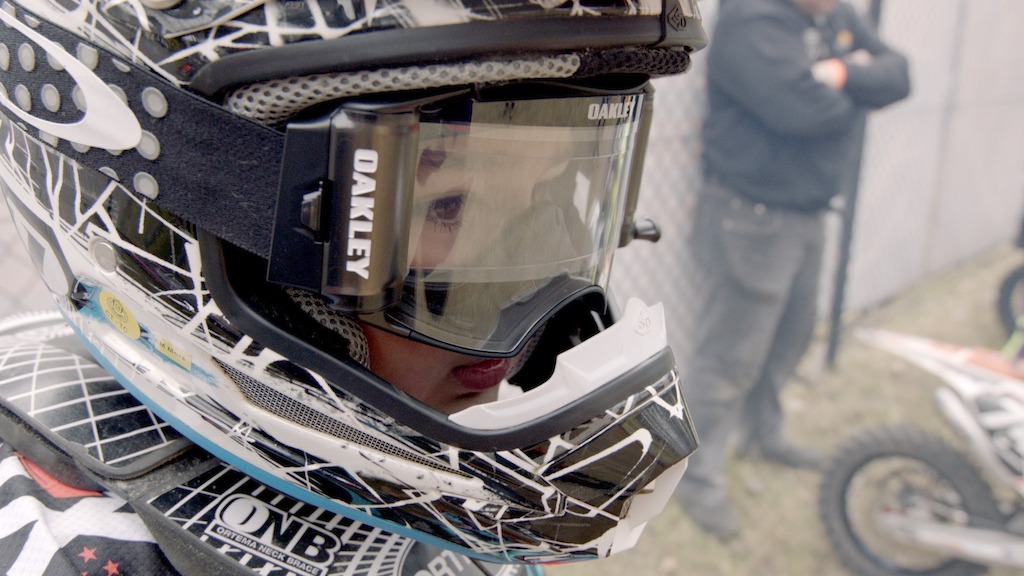 De familie Everts: de droom van The Legend- Koppen (c) VRT
