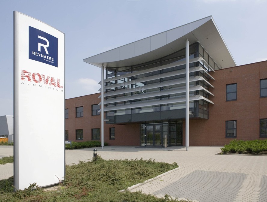 Reynaers bedrijfsinformatie