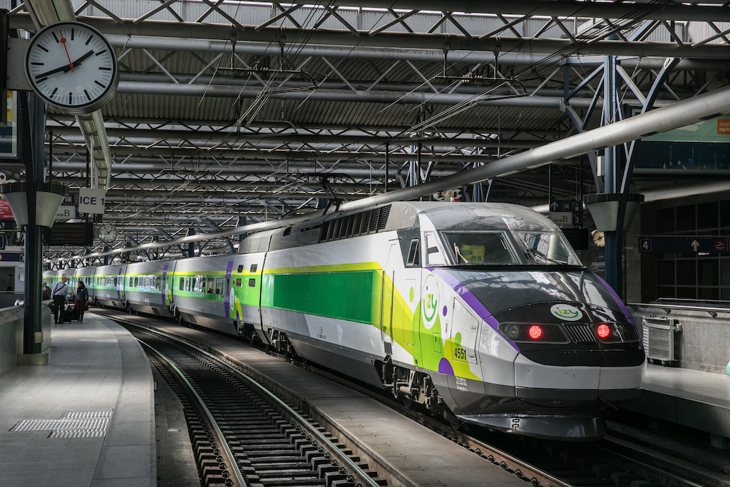 The IZY train in the station