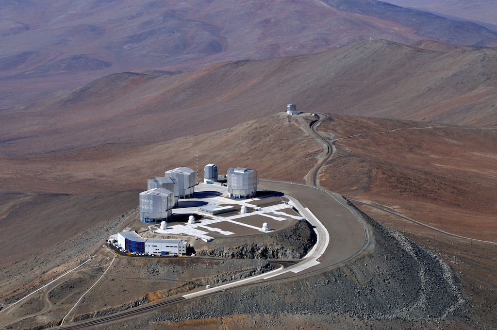ESO's Very Large Telescope in Chile. Image: ESO.
