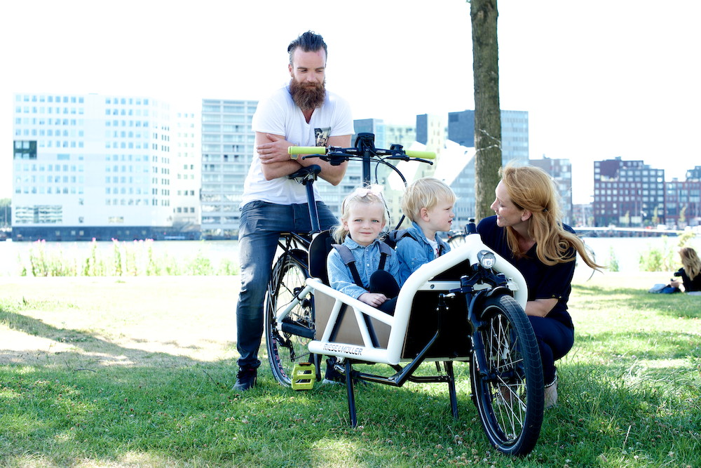DITCH YOUR MINIVAN FOR AN ECARGO BIKE - REDEFINING THE FAMILY EXPERIENCE