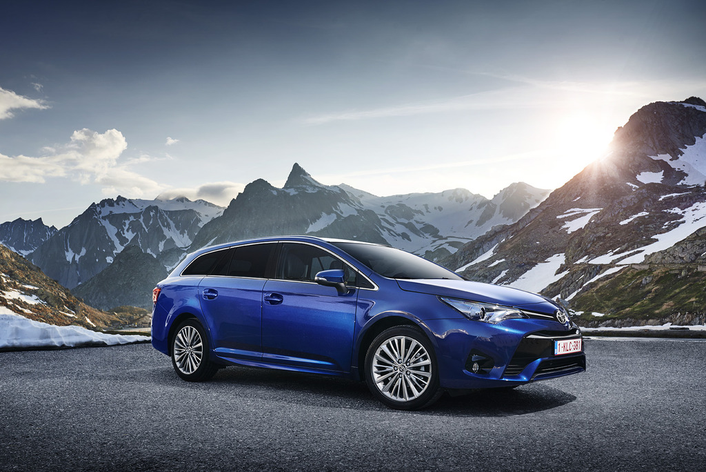 Avensis Touring Sports