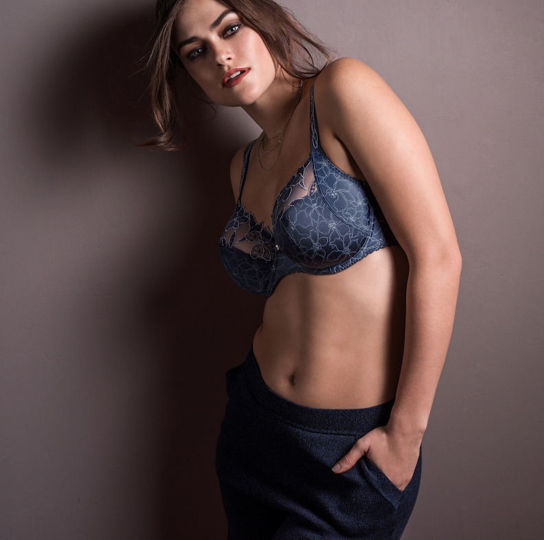 GRACIOUS BLUE NOIR