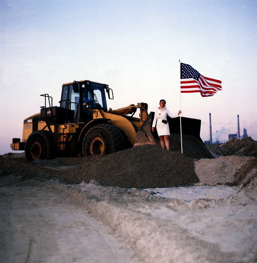 Aleksandra Mir 'First Woman on the Moon', Wijk aan Zee (NL), 1999