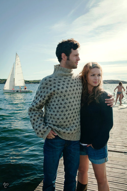 Camilla Lackberg - Erica Falck (Claudia Galli) is en Patrik Hedström (Richard Ulfsäter)