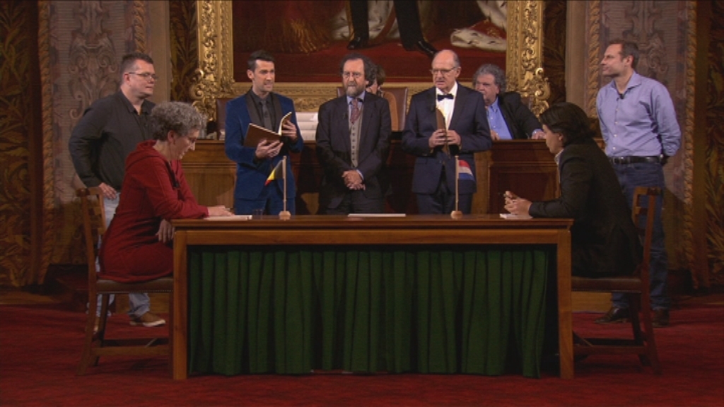 Het Groot Dictee - De finalisten - (c) Men at Work / VRT