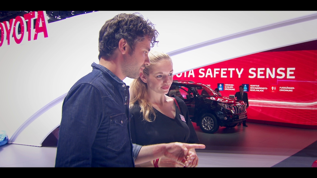 Britt, Thomas en Jan testen 3 groene wagens - Voor hetzelfde geld (c) VRT