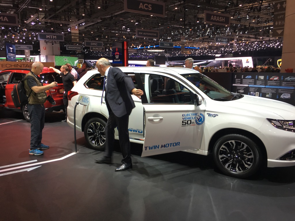 Outlander PHEV