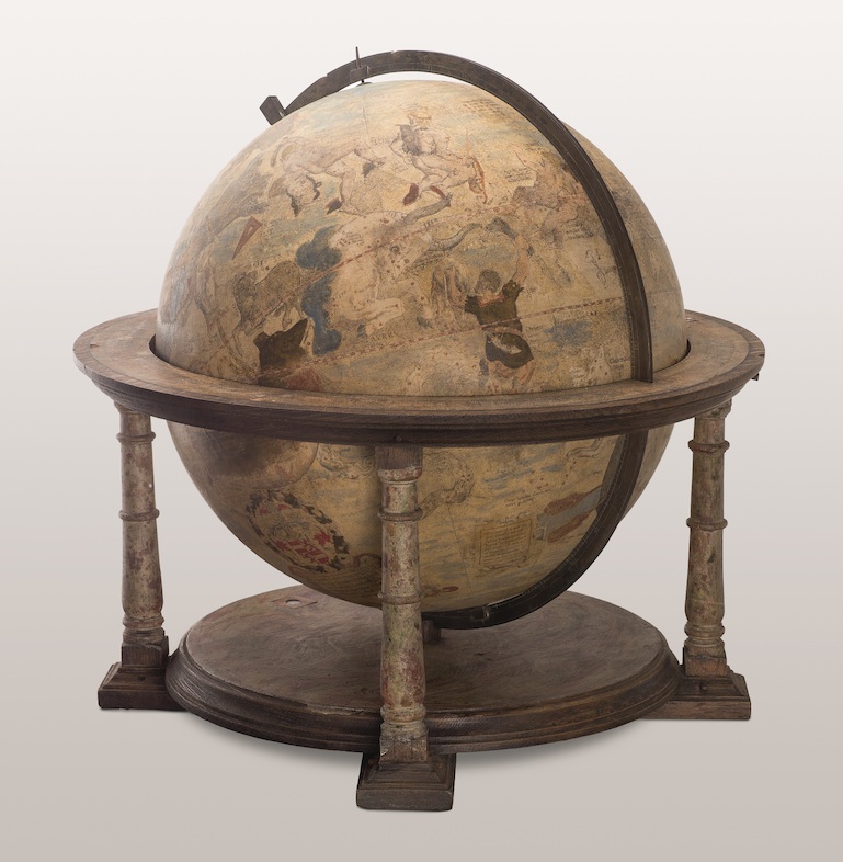 © Gerard Mercator, Celestial Globe, Leuven, 1551. Lüneburg, Museum für Fürstentum Lüneburg.