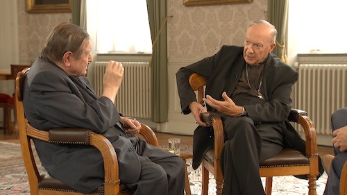 De ketter en de kerkvorst - Aartsbisschop Léonard en Etienne Vermeersch - (c) VRT en Midlife Cowboy