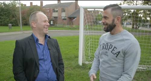Karakters : Steven Defour en Ben Crabbé - (c) VRT - deMENSEN