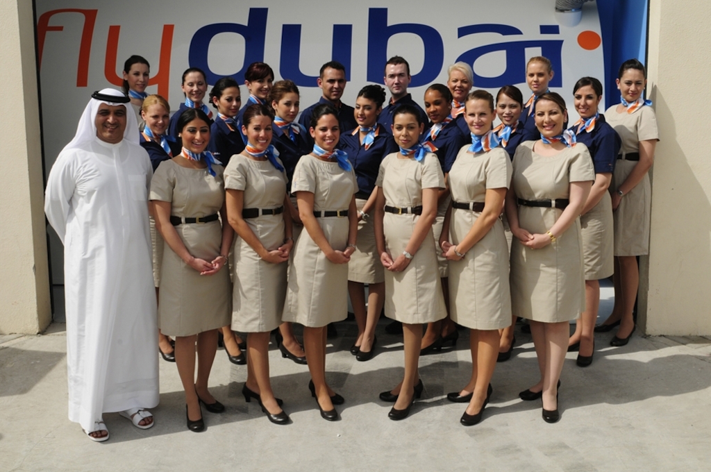 flydubai CEO with the 30th batch of graduating cabin crew