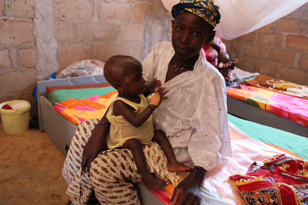 In 2012, the annual "hunger season" was predicted to be particularly serious in the Sahel, and a few particular regions were said to face acute nutritional crises . MSF has therefore expanded its nutritional activities to address the seasonal “peak” in malnutrition rates, while also developing longer-term approaches it can integrate into its regular programs. Between June 2012 and February 2013, MSF treated almost 1800 malnourished children in its ATFC and more than 400 in its ITFC. Photographer: Halimatou Amadou