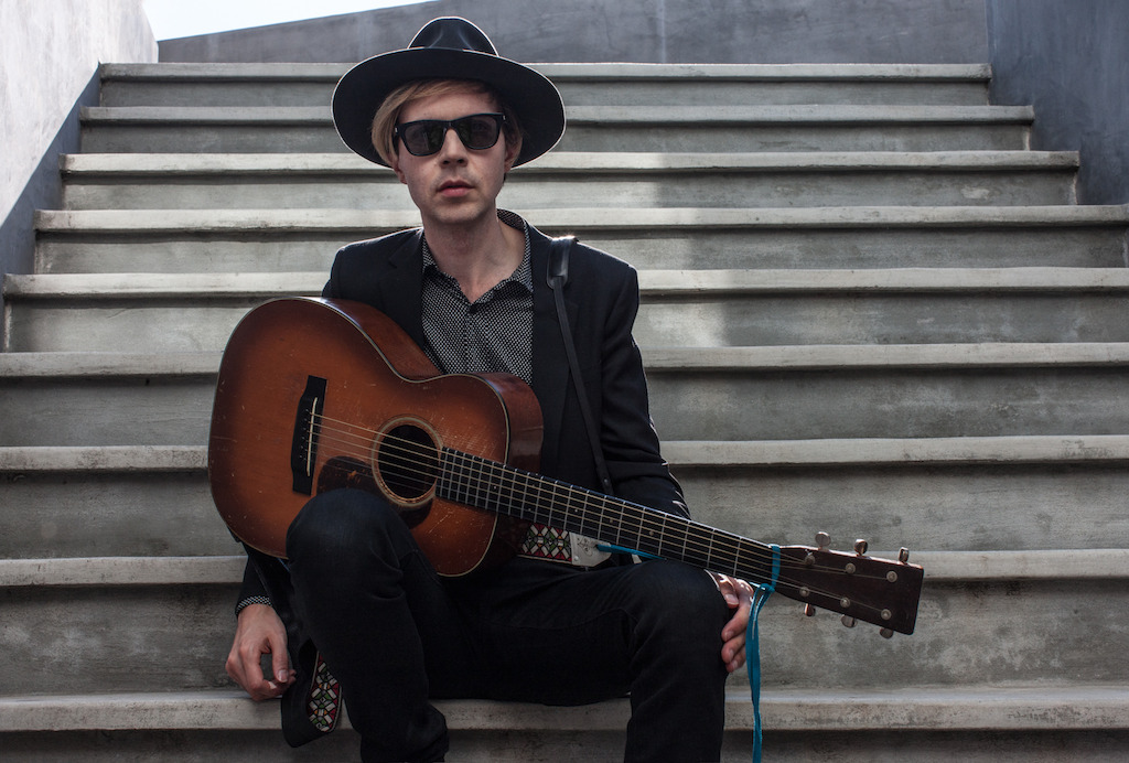 Beck - (c) Colin Finlay