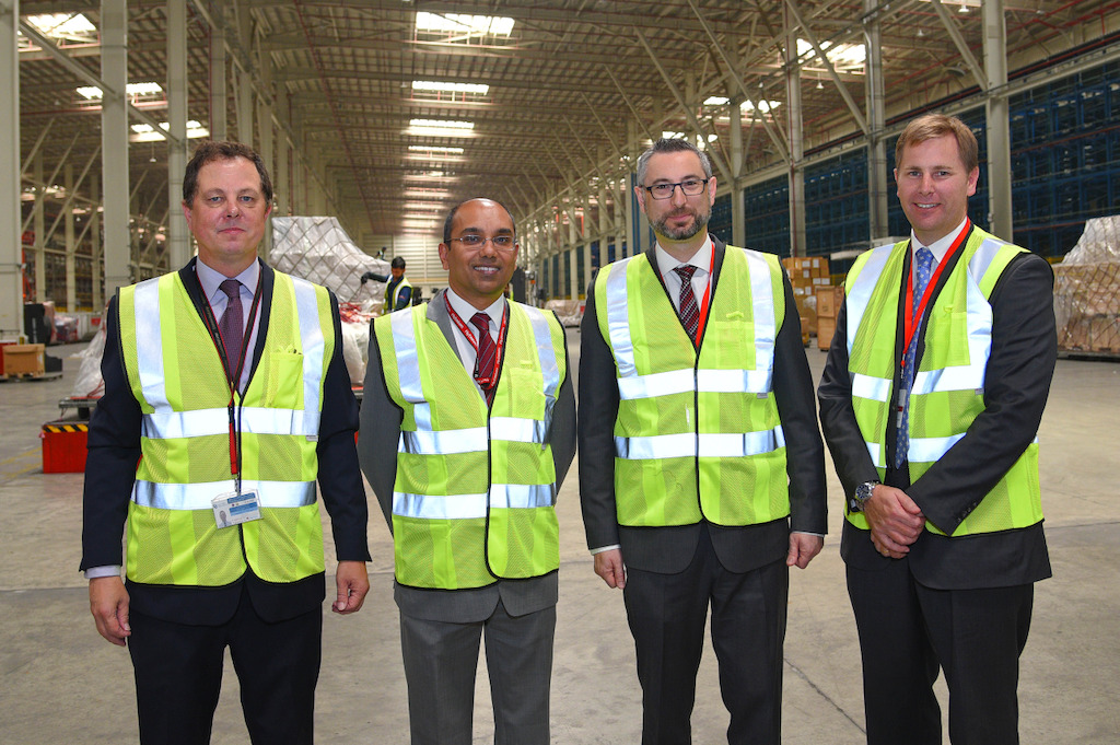 Australian Delegation visits Emirates SkyCargo's Cool Chain Facilities.