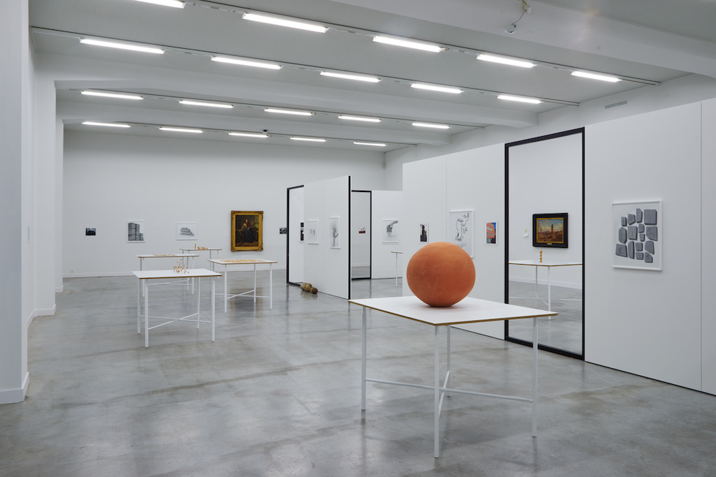 De tentoonstelling 'Dubbelverhalen' van Aurélien Froment in M-Museum Leuven, foto (c) Dirk Pauwels