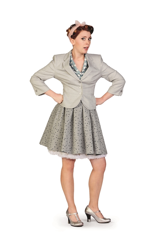 Sien Wynants als Juf Monica in Ketnet Musical Unidamu - (c) Studio 100