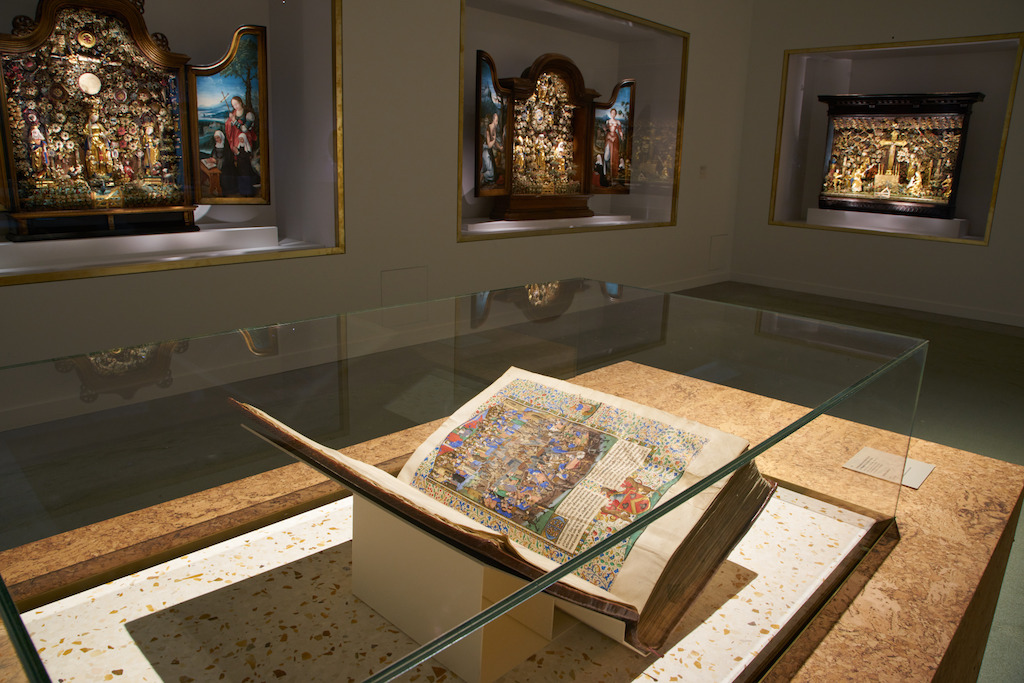 Installatiezicht 'Op zoek naar Utopia' in M-Museum Leuven<br/>Foto: Dirk Pauwels