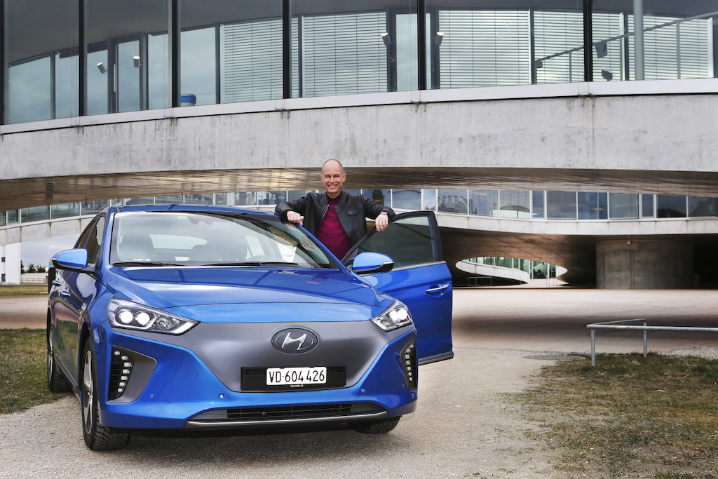 Bertrand Piccard & IONIQ Electric