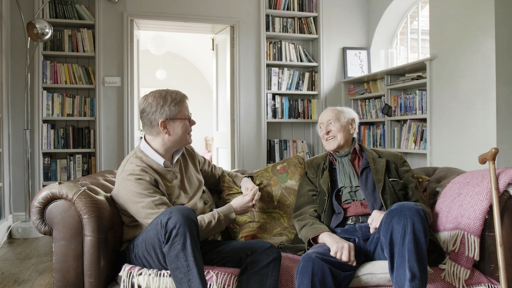 Filip Vermeylen en Stephen Keynes, neef van JM - (c) VRT