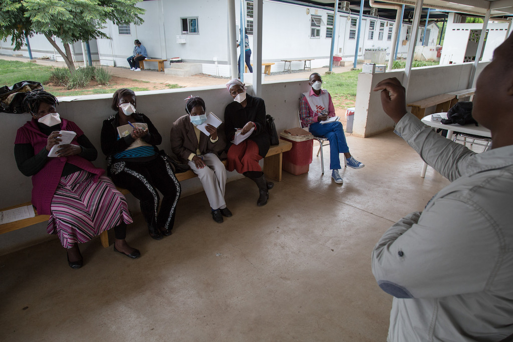 Sign language training for deaf and non-deaf MDR-TB patients. Matsapha Clinic, Manzini Region, Swaziland. Photographer: Alexis Huguet