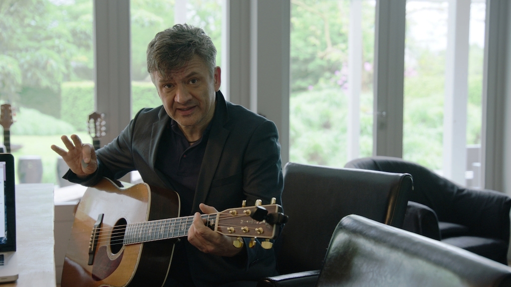 Bart Peeters in Festivalkoorts - (c) VRT