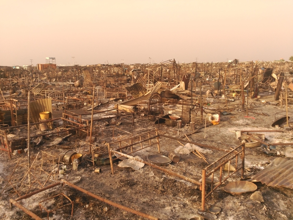 MSF teams in Malakal worked through the nights of 17 and 18 February to treat the injured after fighting erupted in the UN compound. Much of the compound was destroyed and 18 people were killed, including two South Sudanese MSF staff members. Photographer: MSF