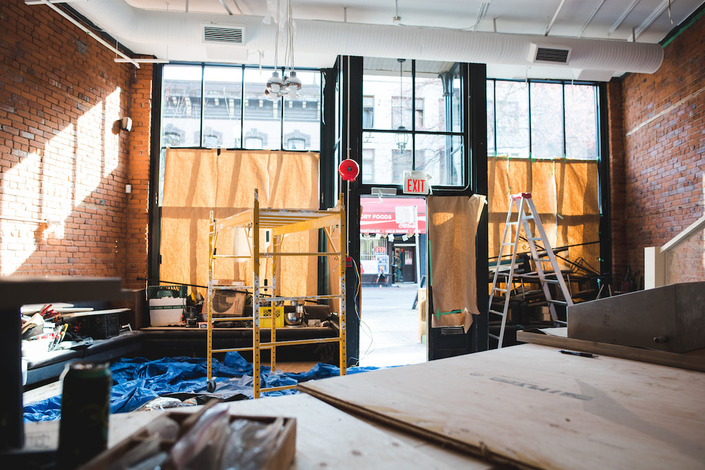'ONO Raw Bar under construction<br/>Kalu Interiors<br/>Julie Row Photography