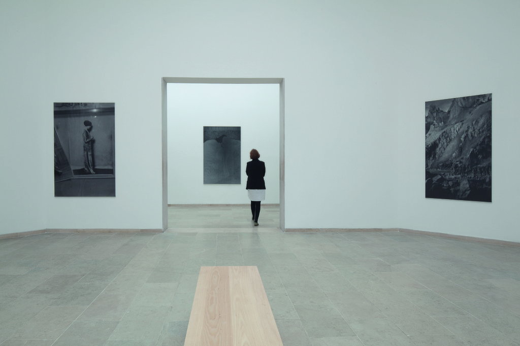 Installation view Belgian Pavilion, 57th International Art Exhibition , La Biennale di Venezia, 2017 <br/>© Dirk Braeckman