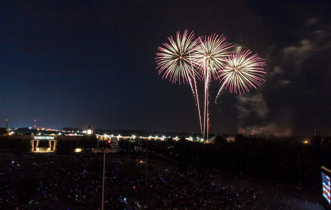 Mall of Georgia honors freedom and fun with 15th annual Star Spangled Fourth