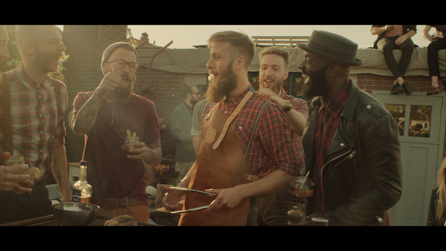 Hipster grillt met Vodafone