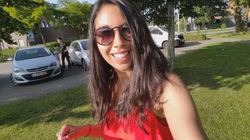 6. Vijf keer op de foto met Danira <br/>Sorry voor alles (c) VRT