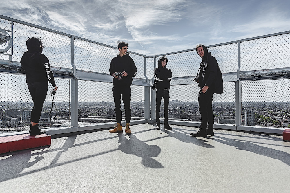 HERFST/WINTER IN DE STAD: HET OFFICIËLE PALLADIUM EXPLORER TEAM LUIDT HET NIEUWE SEIZOEN IN MET DE WATERPROOF COLLECTIE FW2016