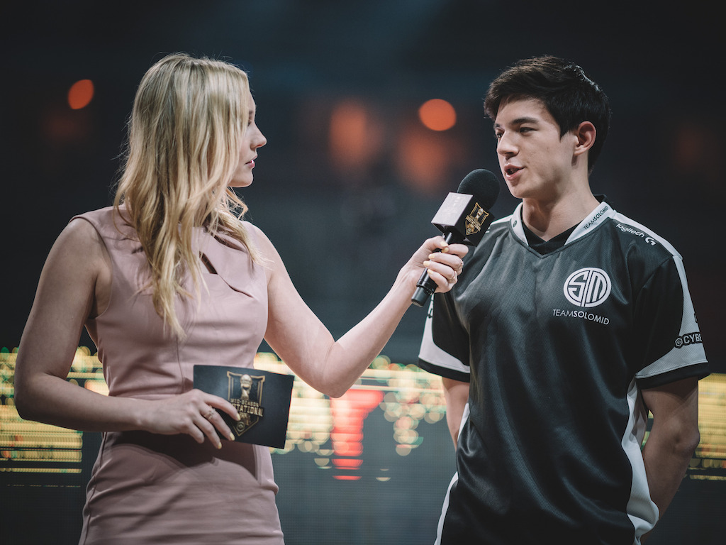 Analista Sjokz y Hauntzer, carrilero superior TSM