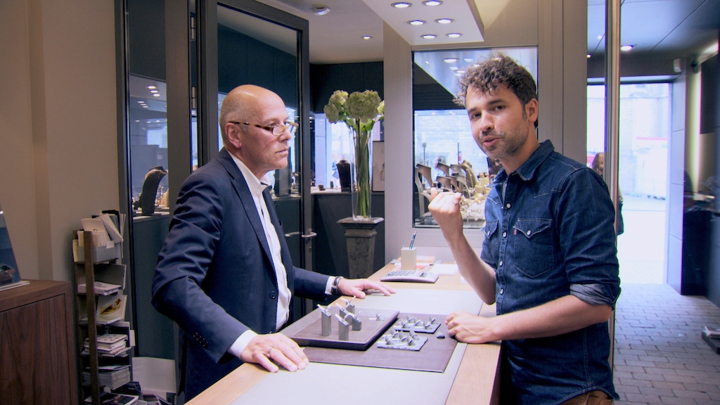 Een doe-het-zelf-diamanten ring<br/>Voor hetzelfde geld (c) VRT