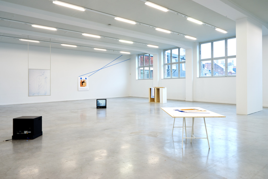 Vue de l’exposition Jimmy Robert. A clean line that starts from the shoulder au M – Museum Leuven<br/>Courtesy Jimmy Robert, Galerie Diana Stigter Amsterdam & Tanya Leighton Gallery Berlin. Photo: Dirk Pauwels