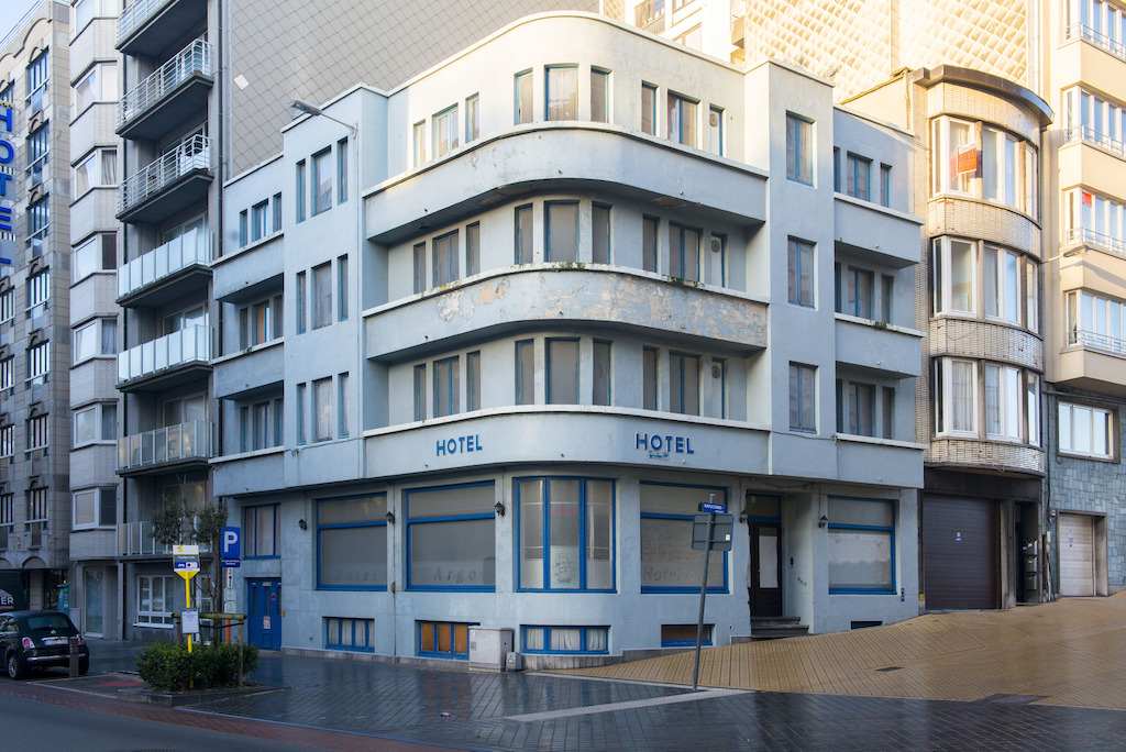 Argo --> Art Hotel
