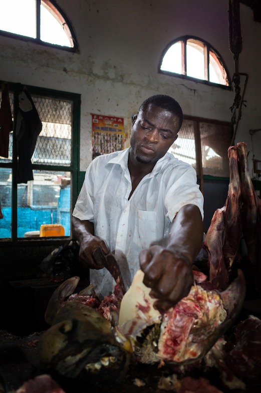 Beroepen zonder grenzen: West-Vlaamse slagers in Ghana<br/>(c) VRT