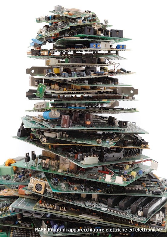 RAEE Rifiuti di apparecchiature elettriche ed elettroniche