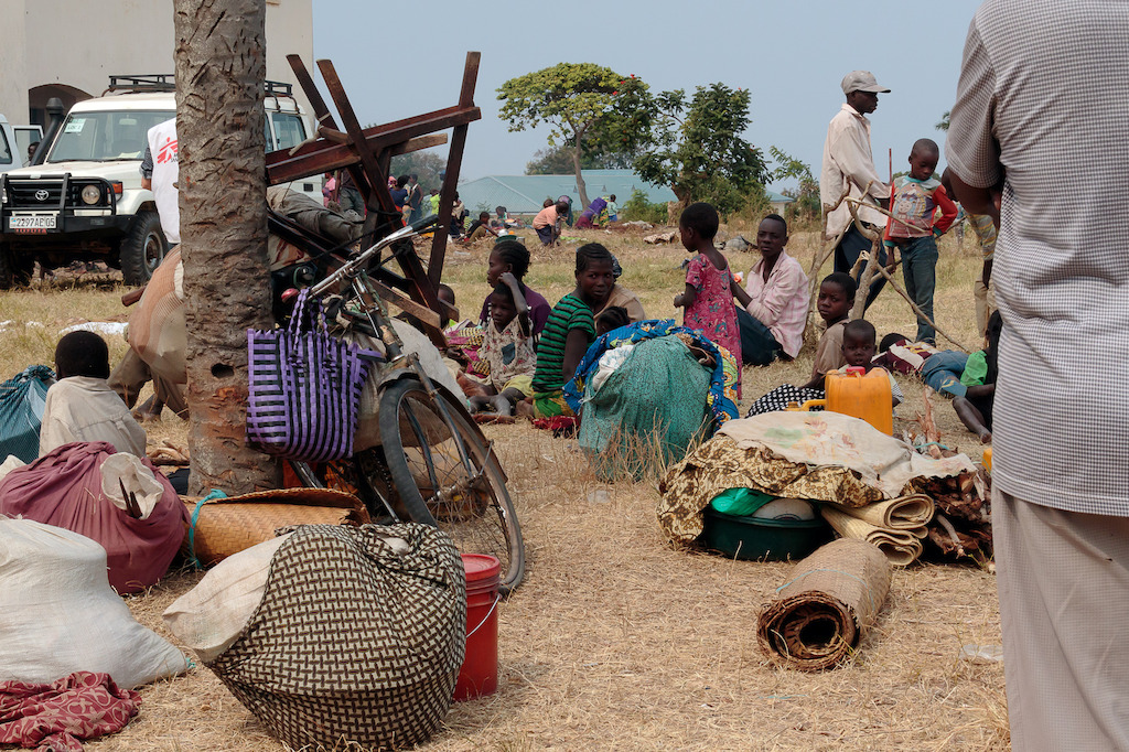 “People stopped in the first safe place they found – schools empty for the holidays. The people living here have no idea what will happen to them if they have not found shelter by the time the term starts again”, says Stéphane Reynier de Montlaux, emergency coordinator in Tanganyika. Photographer: Stéphane Reynier de Montlaux/MSF