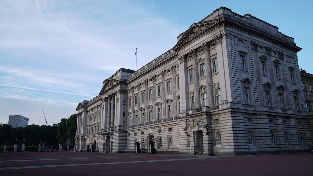 Buckingham palace (c) Sandpaper Films 2017