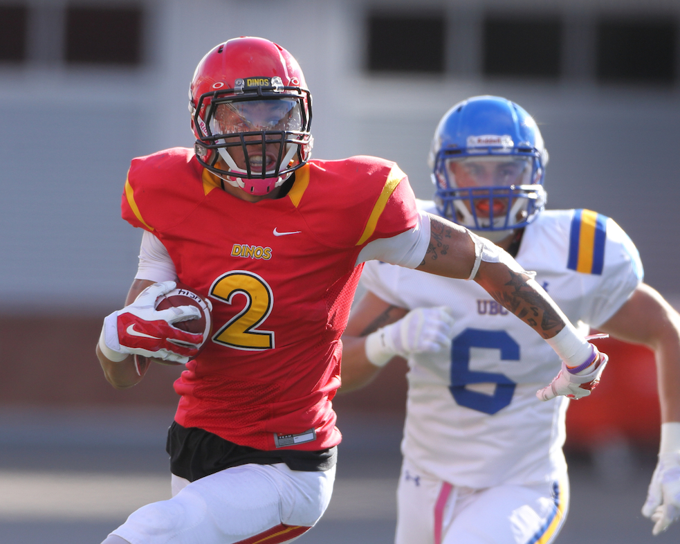 No 12 RÉ Rashaun Simonise (Photo : David Moll)