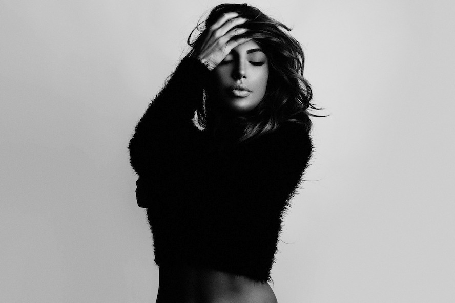Busy Week For Sara Dastjani As She Films German Reality TV Show And Is Cast In Indie Film