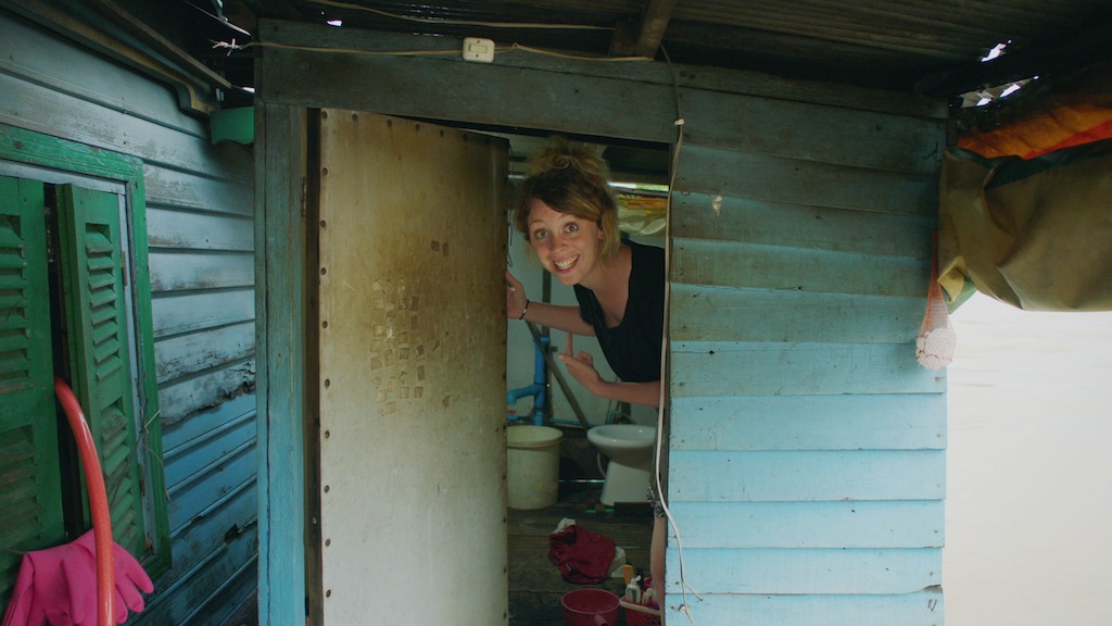 Goed gezien! - onhygiënisch toilet in Cambodja - (c) Padaboem