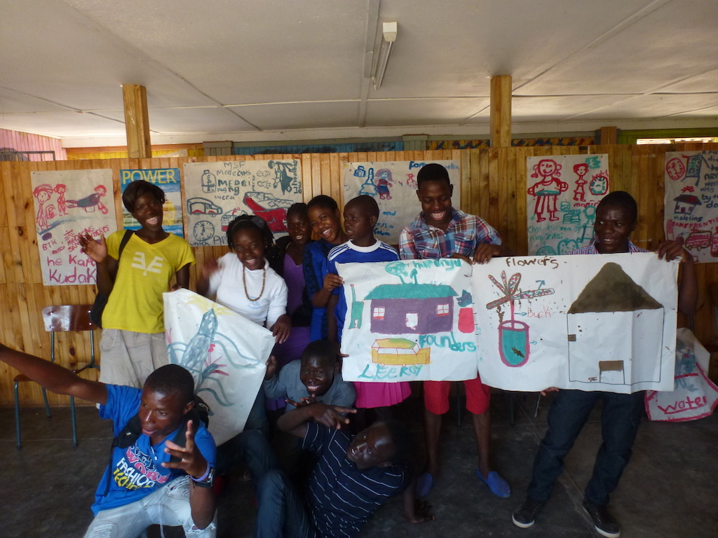 Beating HIV means also beating the stigma. MSF in Epworth, Zimbabwe, helps HIV positive children and adolescents to regain their dignity. In HIV support groups they speak about their life being positive. Drawing, singing and playing helps the kids to get more self-confident. Photographer: Ann Sellberg