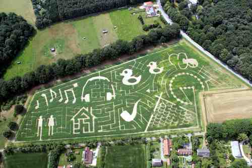Emmaüs doolhof - Luchtfoto
