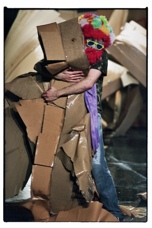 Meg Stuart - BLESSED - 1>2/06 © Chris Van der Burght