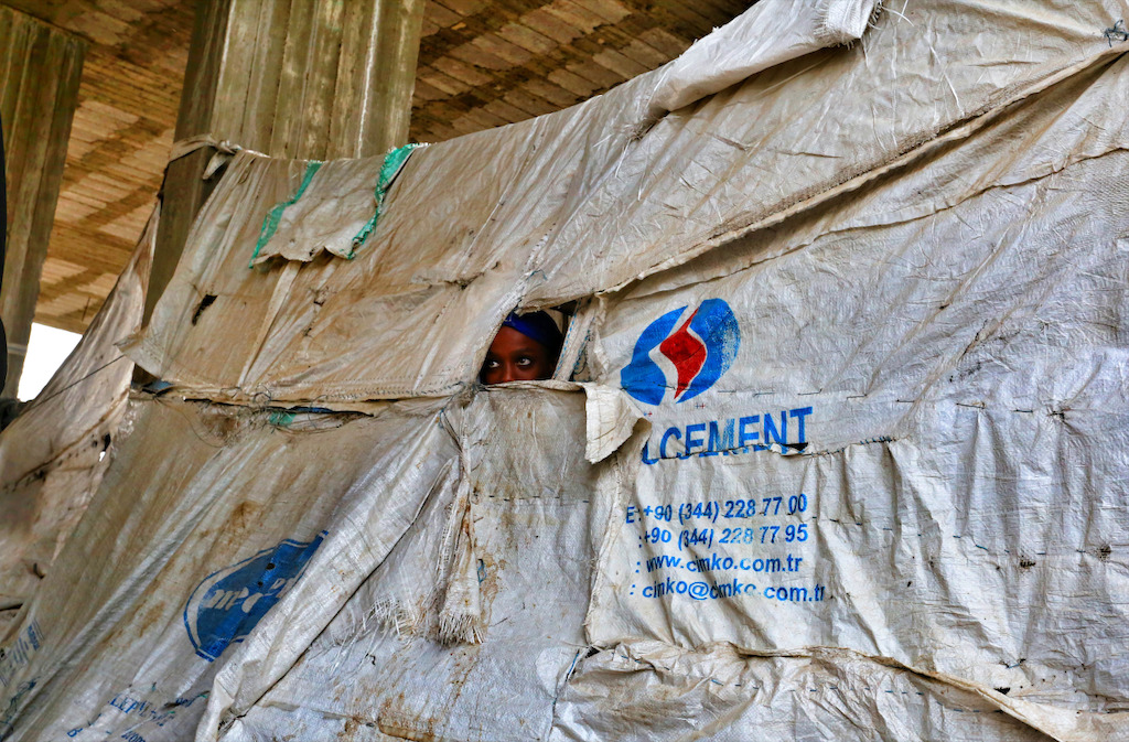 IDP girl living in a tent in an abandon building at Al-Batra area in Taiz. Photographer: Mohammed Sanabani